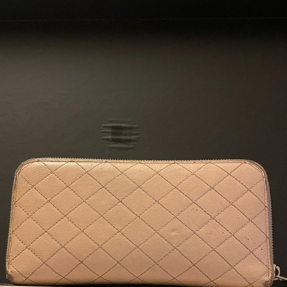 Dolce and Gabbana Leather Wallet ( Rose Gold/ Pink-Tan ) - Picture 2 of 4